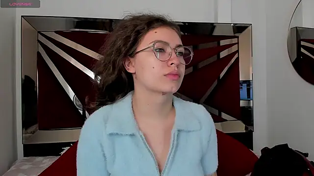 MarieTaylor  online show from February 2026 06:18:01 PM