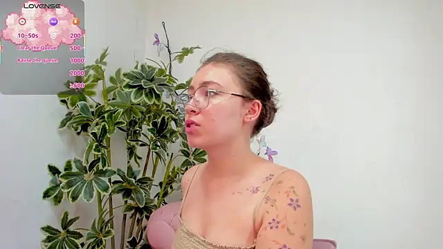 MarieTaylor  online show from April 2026 06:26:01 PM