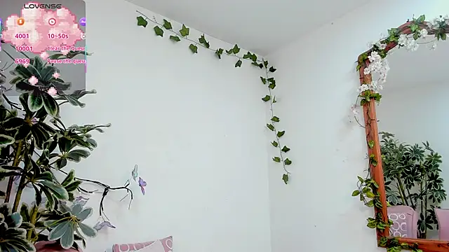 MarieTaylor  online show from April 2026 09:49:01 PM