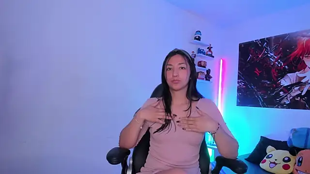 anny-kl online show from November 2025 08:09:01 PM