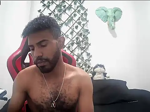 alberthot11 online show from November 2025 05:18:01 AM