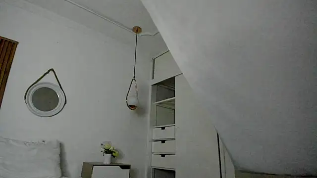 Alaska deluxe online show from March 2026 11:43:02 PM