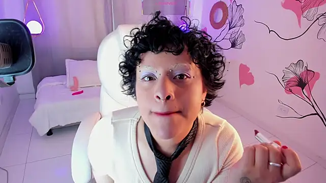 Alaska deluxe online show from December 2025 08:47:01 PM