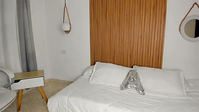 Alaska deluxe online show from March 2026 11:34:01 PM