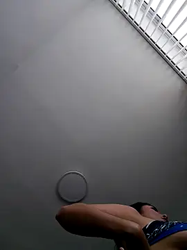 Laia torres1 online show from February 2026 07:00:02 PM