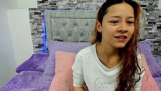 Snapshot of Anny_willians chatting on November 2025 03:23:01 PM Anny willians online show from November 2025 03:23:01 PM