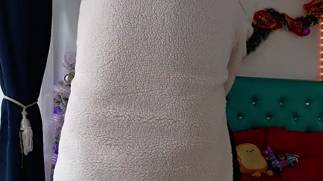 Boys 2 play online show from December 2025 01:21:02 PM