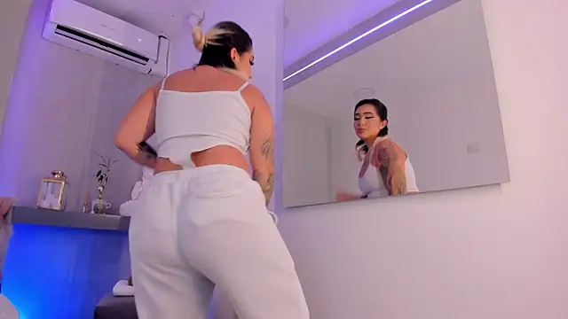 cleo johnson online show from March 2026 10:07:02 PM