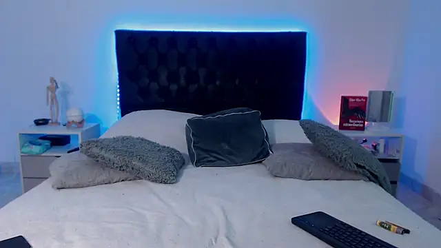 ray Weeed online show from November 2025 10:32:01 PM