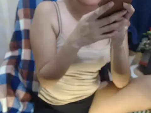 Snapshot of HotAsian_Yazzi69 chatting on January 2026 04:14:01 PM HotAsian Yazzi69 online show from January 2026 04:14:01 PM