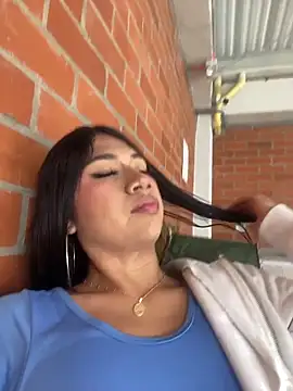 Celeste villanueva  online show from December 2025 03:03:01 PM