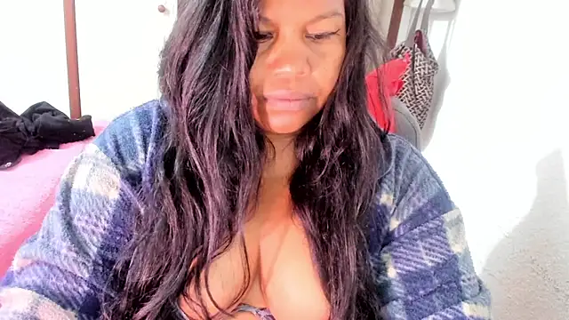 Snapshot of ebonycamelia chatting on November 2025 11:26:01 PM ebonycamelia online show from November 2025 11:26:01 PM