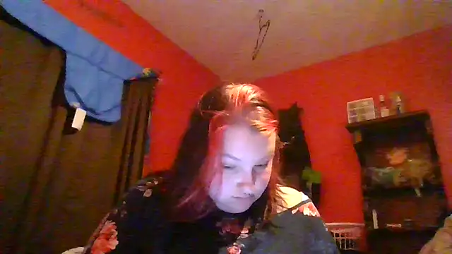 Snapshot of living420 chatting on November 2025 12:22:01 AM living420 online show from November 2025 12:22:01 AM