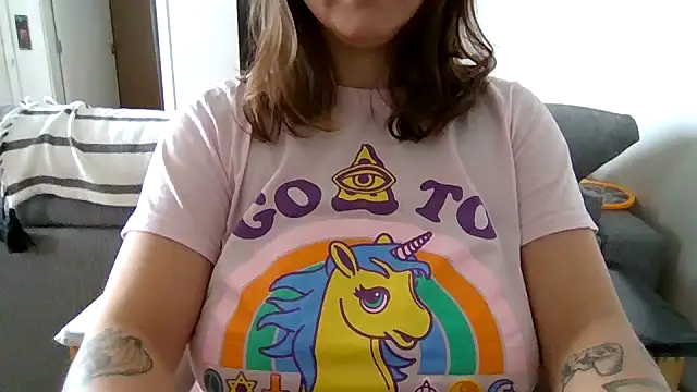 Snapshot of xxxluana chatting on December 2025 04:06:02 PM xxxluana online show from December 2025 04:06:02 PM