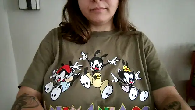 Snapshot of xxxluana chatting on December 2025 01:06:02 PM xxxluana online show from December 2025 01:06:02 PM