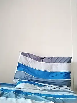 ariel2007gr online show from December 2025 07:48:01 PM