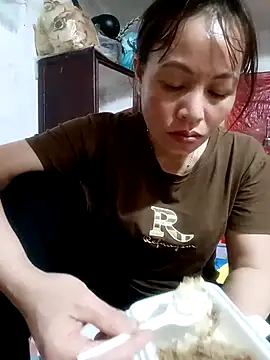 Stella-456 online show from April 2026 06:04:02 PM