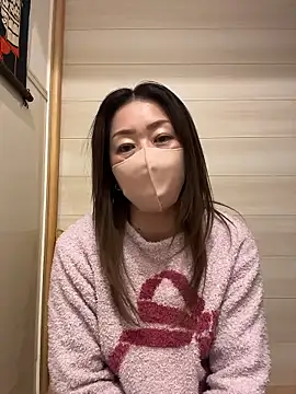 Snapshot of ---AN--- chatting on January 2026 02:42:01 PM ---AN--- online show from January 2026 02:42:01 PM