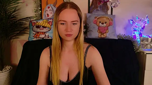 BigTitsLady- online show from December 2025 10:26:02 PM