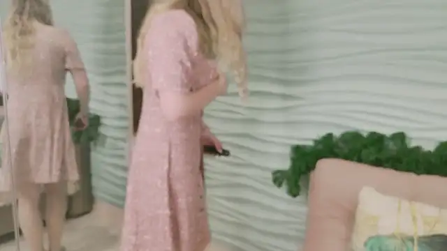 BigTitsLady- online show from December 2025 10:42:01 PM