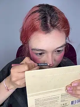 Valen-Foxx1 online show from April 2026 06:20:01 AM