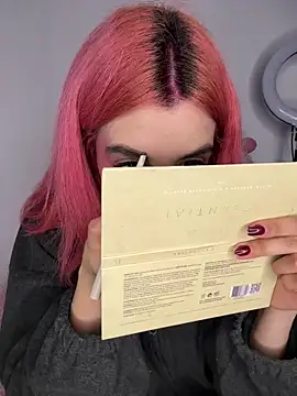 Valen-Foxx1 online show from March 2026 06:25:01 AM