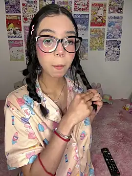 Valen-Foxx1 online show from February 2026 05:50:02 AM