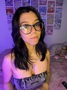 Snapshot of Valen-Foxx1 chatting on November 2025 05:29:02 AM Valen-Foxx1 online show from November 2025 05:29:02 AM