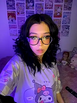 Snapshot of Valen-Foxx1 chatting on December 2025 05:31:02 AM Valen-Foxx1 online show from December 2025 05:31:02 AM