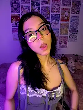 Snapshot of Valen-Foxx1 chatting on November 2025 06:36:02 AM Valen-Foxx1 online show from November 2025 06:36:02 AM