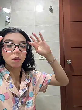 Valen-Foxx1 online show from February 2026 06:32:02 AM