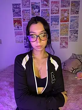 Snapshot of Valen-Foxx1 chatting on November 2025 06:34:02 AM Valen-Foxx1 online show from November 2025 06:34:02 AM