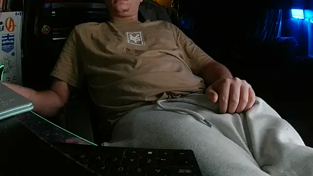Bowerboi online show from December 2025 09:19:02 AM