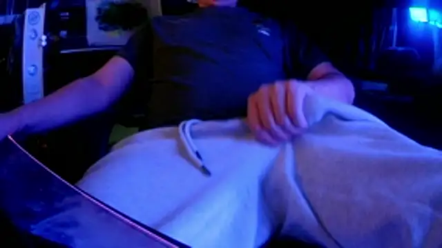 Bowerboi online show from December 2025 07:13:02 AM