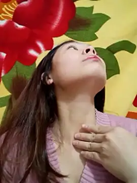 quynhquynh  online show from January 2026 05:41:01 PM