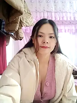 quynhquynh  online show from January 2026 01:12:02 AM