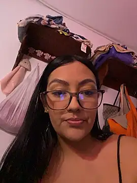 Tainy    online show from January 2026 10:57:01 PM