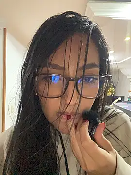 Tainy    online show from January 2026 12:20:02 PM