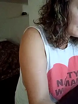 whitecream88 online show from November 2025 03:35:02 PM