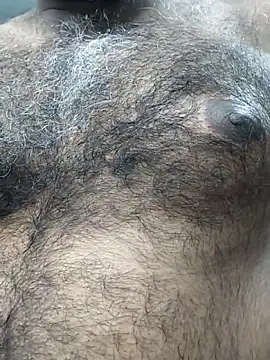 Snapshot of Littlehardon chatting on November 2025 07:52:02 PM Littlehardon online show from November 2025 07:52:02 PM