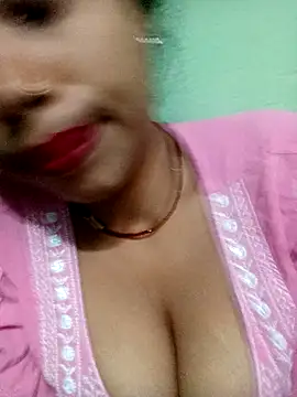 Snapshot of Hott_myraa chatting on December 2025 09:35:02 AM Hott myraa online show from December 2025 09:35:02 AM