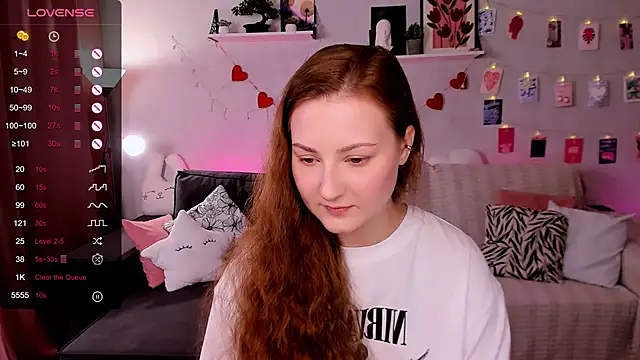 velvet cherry  online show from April 2026 08:59:02 AM