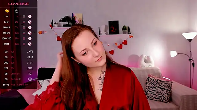 Snapshot of velvet_cherry_ chatting on November 2025 08:58:02 AM velvet cherry online show from November 2025 08:58:02 AM