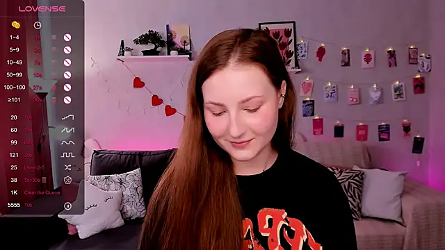 velvet cherry  online show from April 2026 07:55:02 AM