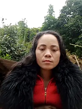 bela-hayes online show from December 2025 08:09:02 AM