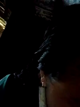 bela-hayes online show from November 2025 09:09:01 AM