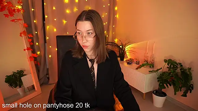 AnnetteLane online show from November 2025 05:52:02 AM