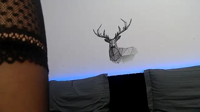 sweetl30 online show from April 2026 06:09:01 AM