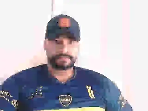 Snapshot of musclehetero chatting on February 2026 05:29:02 AM musclehetero online show from February 2026 05:29:02 AM