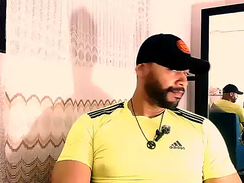 musclehetero online show from May 2026 09:25:02 PM